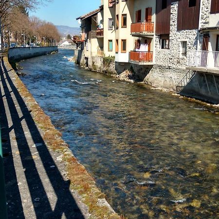 Gite Clair, Spacieux Et Cosy Avec Vue Sur Le Massif De La Chartreuse Sainte-Helene-du-Lac Exterior foto